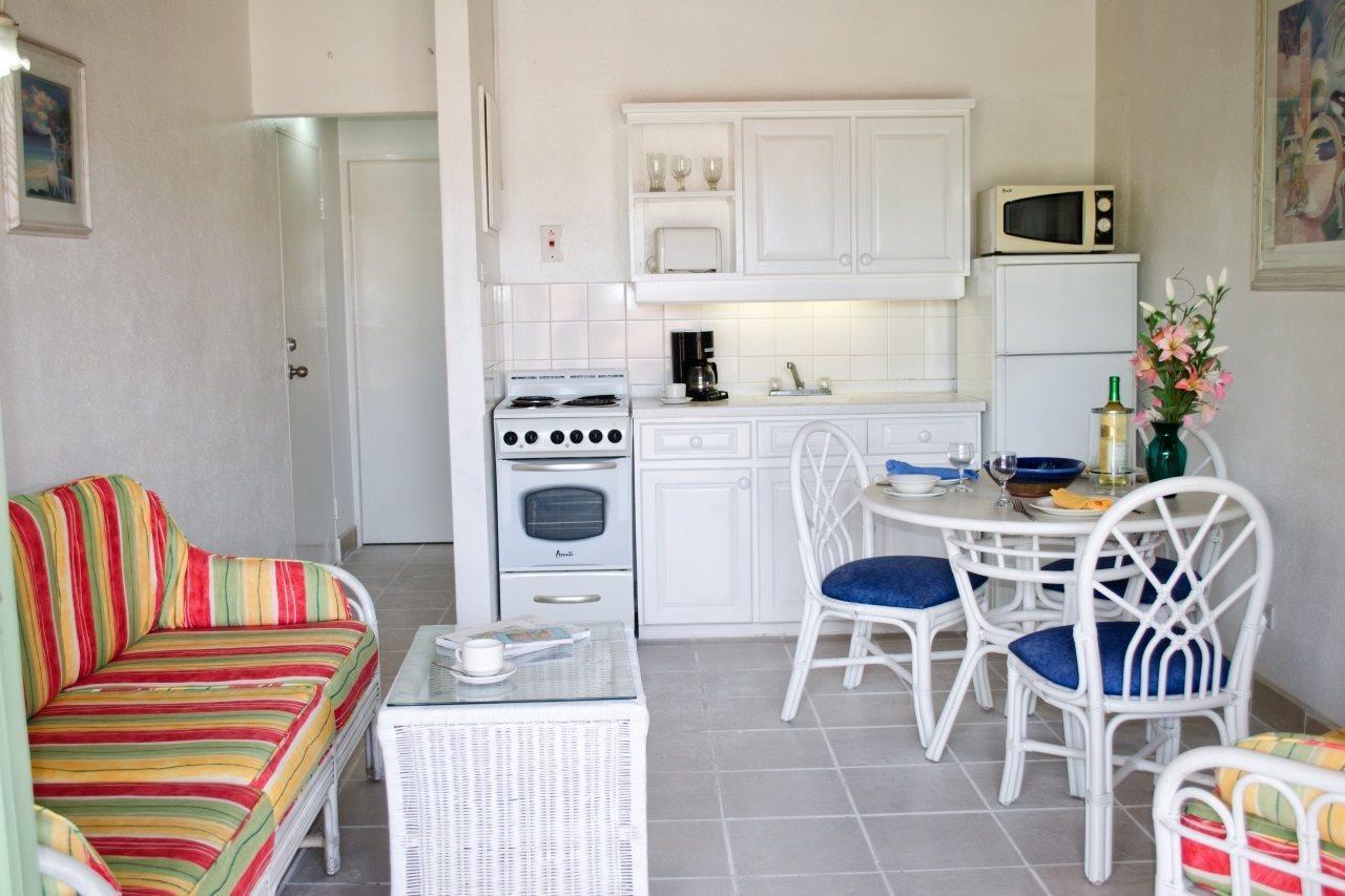 Apartamento Halcyon Palm Holetown Exterior foto